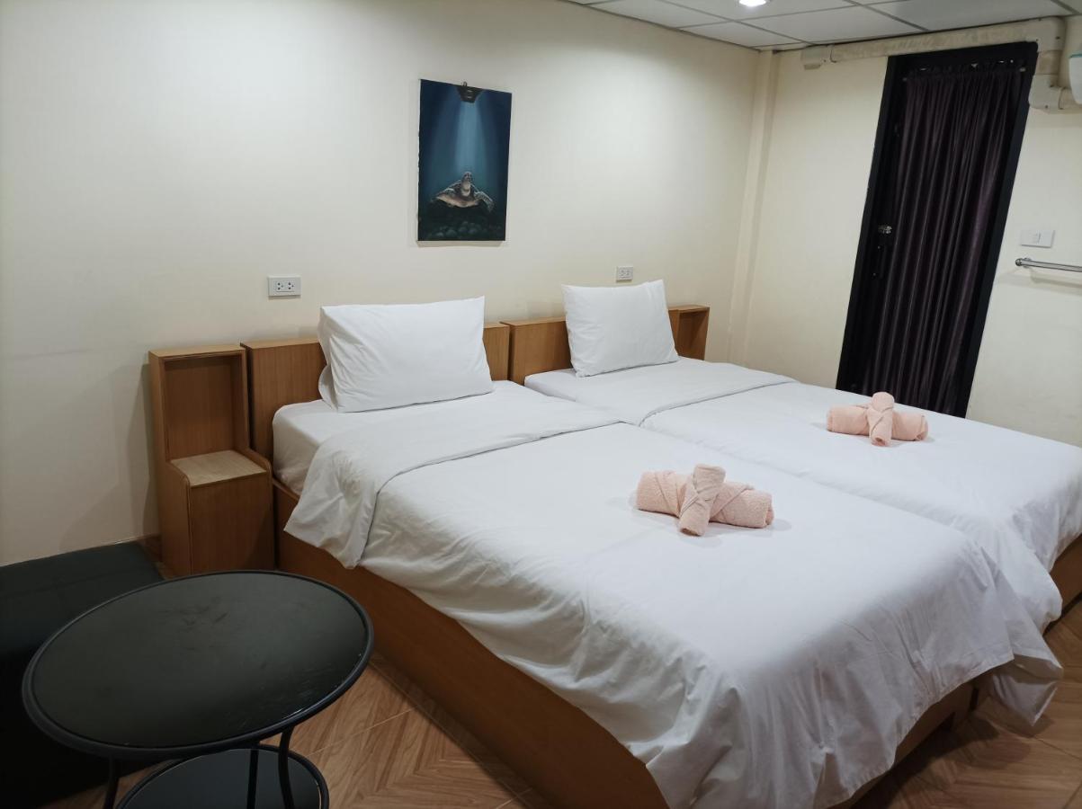 Double D Rooms & Cafe Bangkok Eksteriør bilde