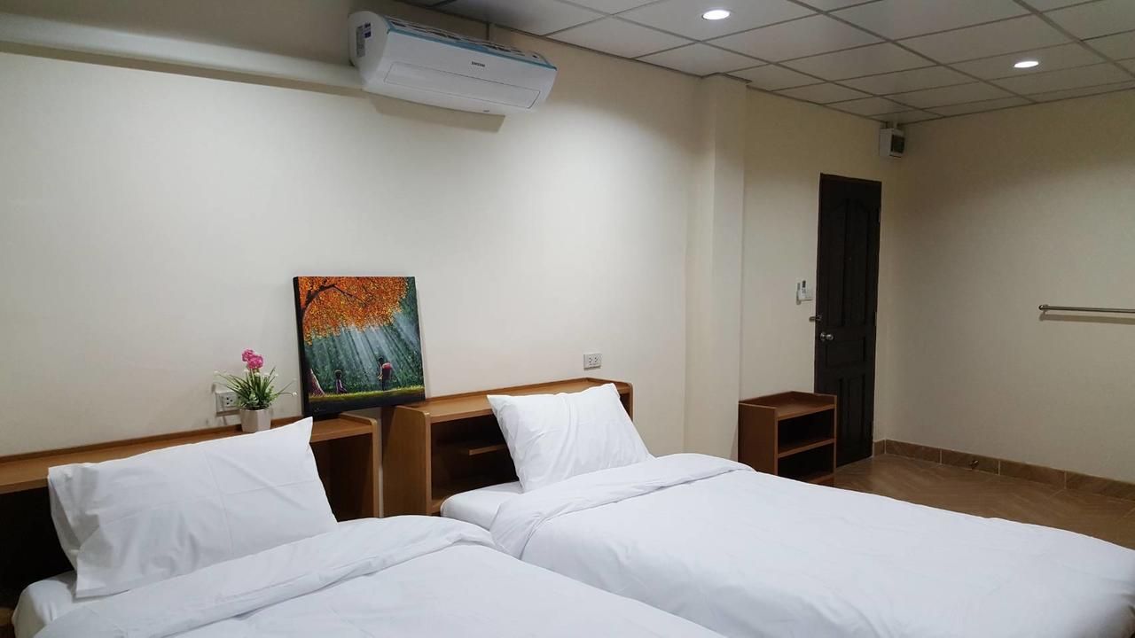 Double D Rooms & Cafe Bangkok Eksteriør bilde