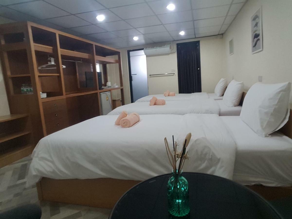 Double D Rooms & Cafe Bangkok Eksteriør bilde